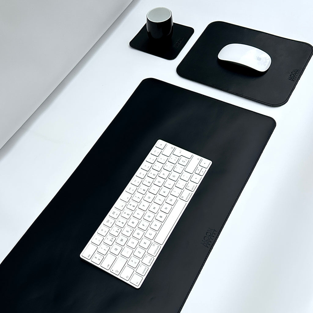 Exclusive Set ( deskpad, mousepad, posataza)