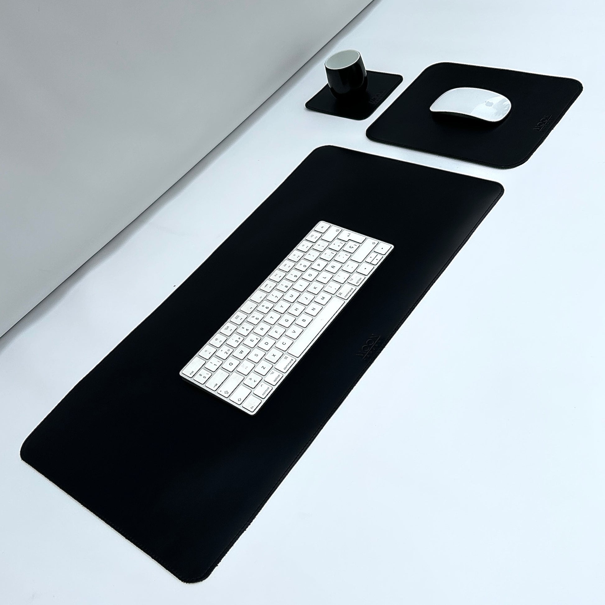 Exclusive Set ( deskpad, mousepad, posataza)